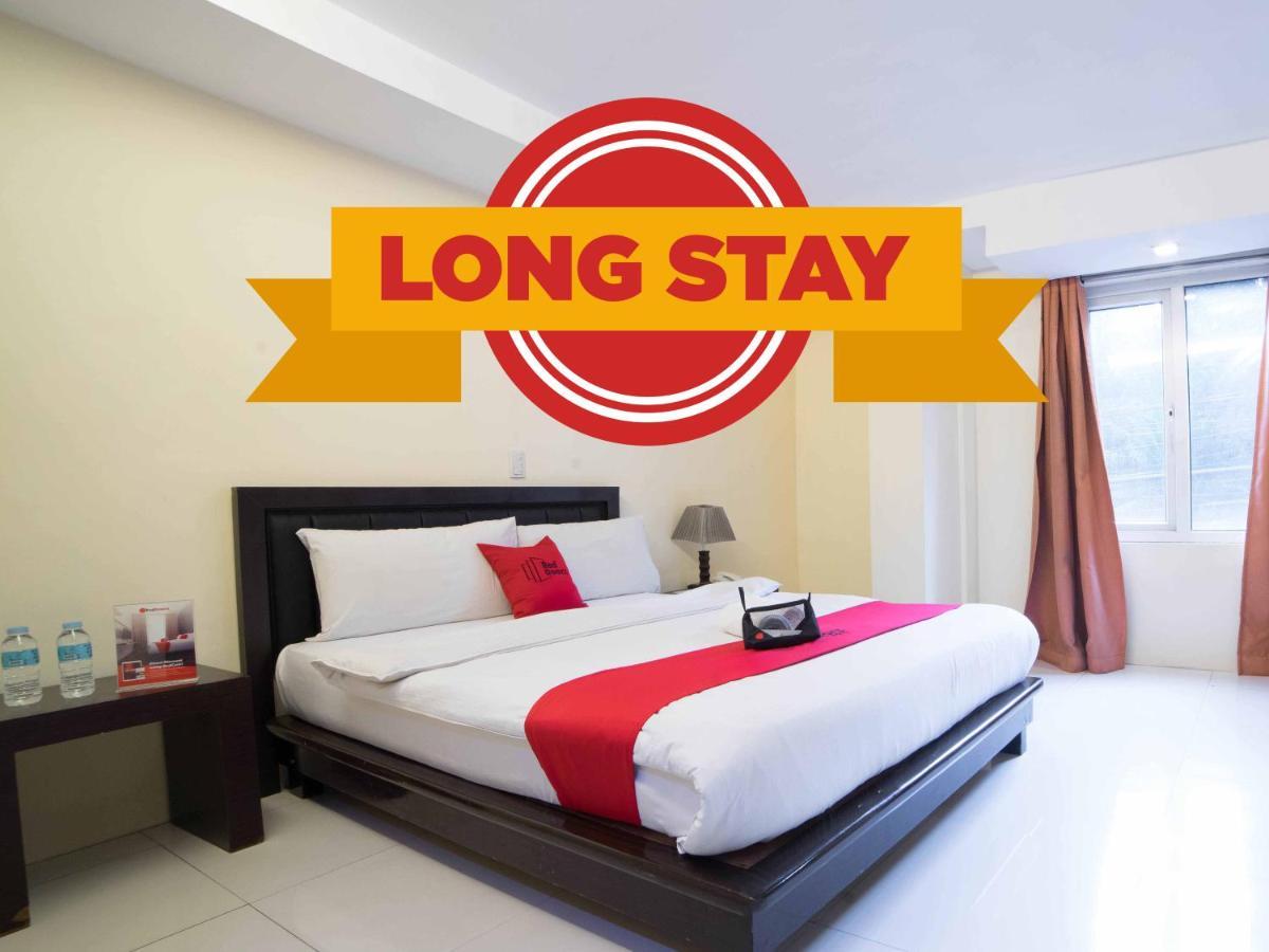 Reddoorz Plus @ Silk Residences Sta. Mesa Monthly Stay Manila Esterno foto