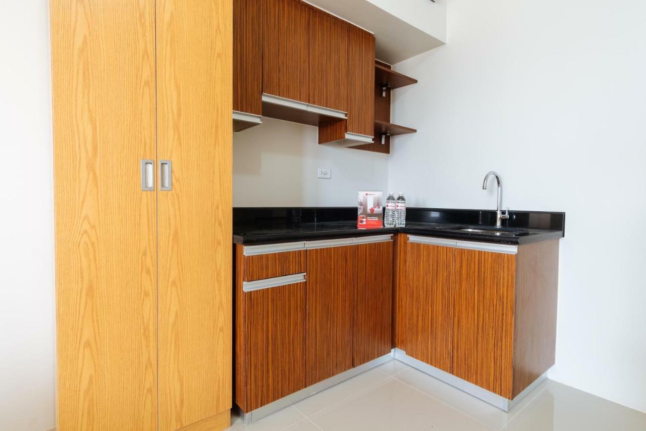Reddoorz Plus @ Silk Residences Sta. Mesa Monthly Stay Manila Esterno foto