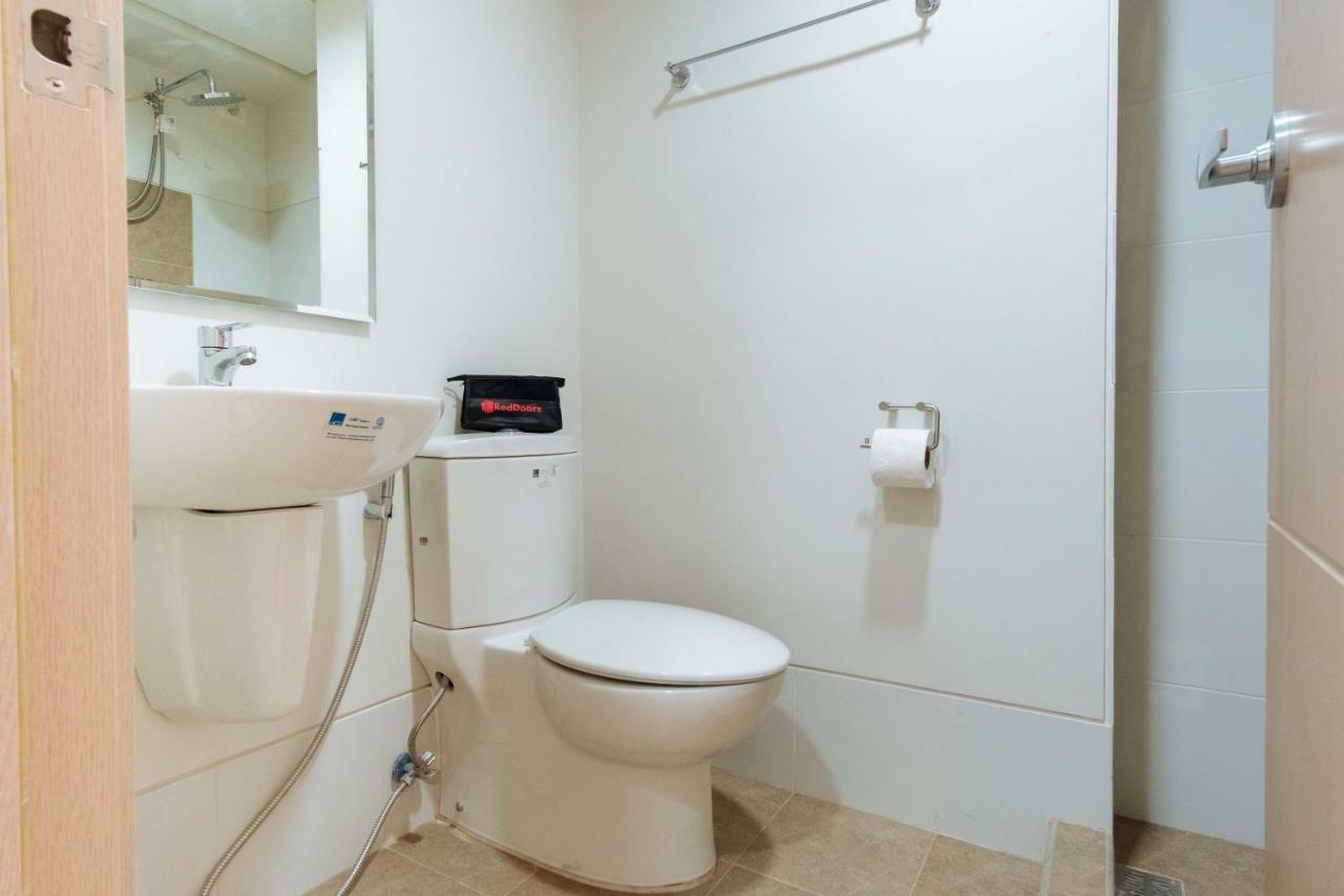 Reddoorz Plus @ Silk Residences Sta. Mesa Monthly Stay Manila Esterno foto