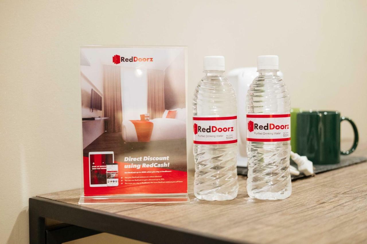 Reddoorz Plus @ Silk Residences Sta. Mesa Monthly Stay Manila Esterno foto